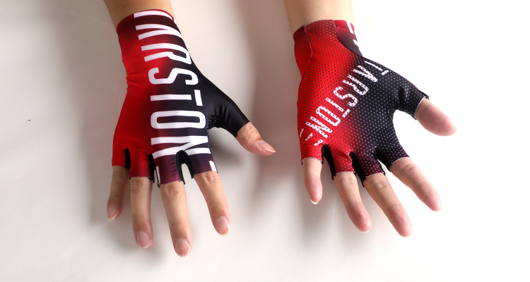 benefits of cycling gloves